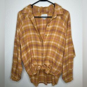 American Eagle Outfitters Women's Plaid Button-Down Shirt - Mustard and White